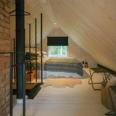 Panga Sauna Hut *